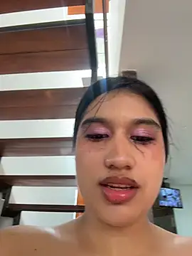 RosieChell_'s Live XXX Chat