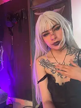 دردشة Lilith_X_Lucifer الجنسية المباشرة
