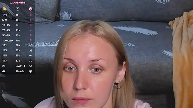lianaford_ Adlı Modelin Canlı XXX Sohbeti