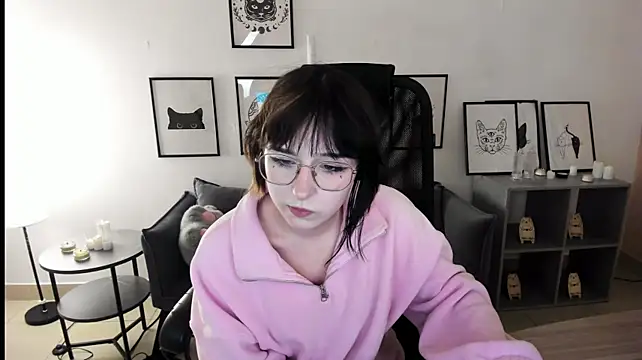 NyxCalderra's Live XXX Chat
