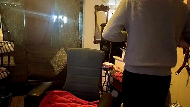 MasterDaddyCool Chat XXX live