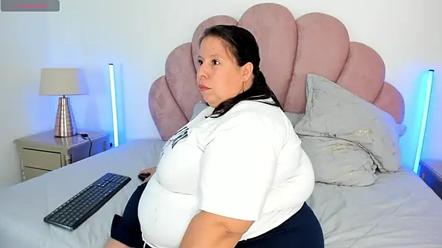 AriellePerla's Live XXX Chat