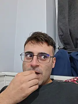 HugeTurkishCock Live XXX-chat