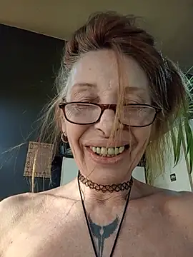 FrozenWaffle Live XXX-chat