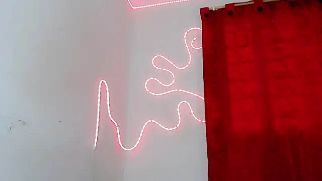 XXX chat uživo modela Sweet_Everlin01