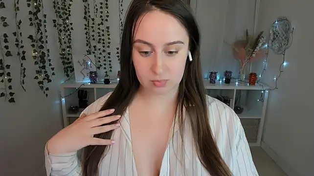 Lattea Adlı Modelin Canlı XXX Sohbeti