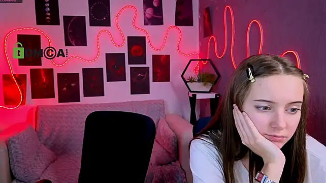 chloe_ley live XXX chat