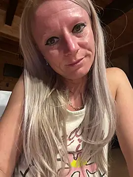 Chat XXX en directo de LaMadrina006