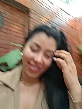 Luianna Live XXX Chat