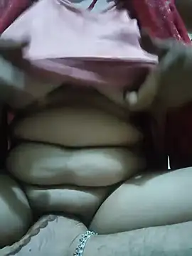 aarvicam's Live XXX Chat