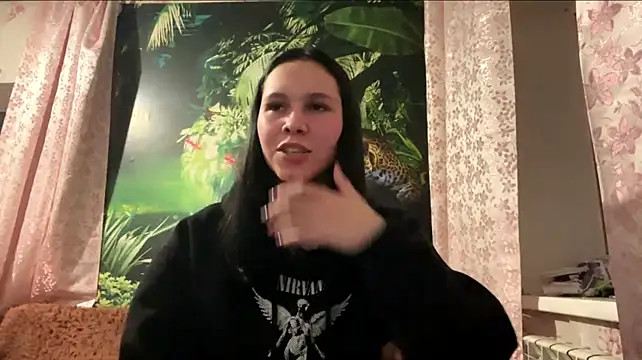 Chat +18 de EmmaShyline ao vivo
