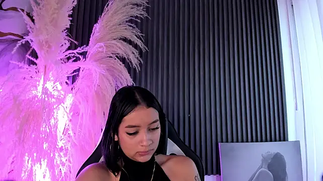 Chat +18 de ZoehMiller_ ao vivo