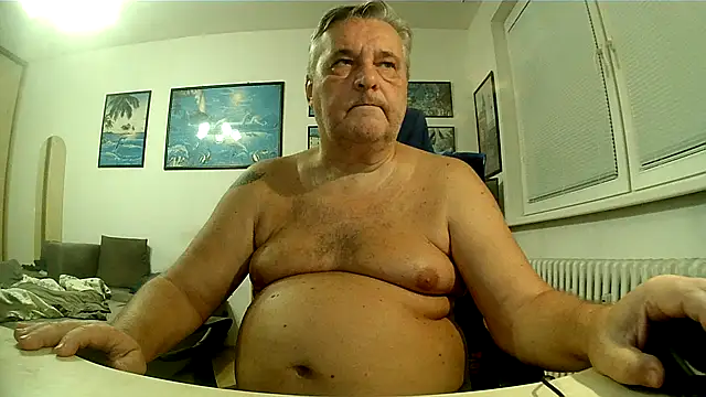 Robert_SK1 Live XXX-chat