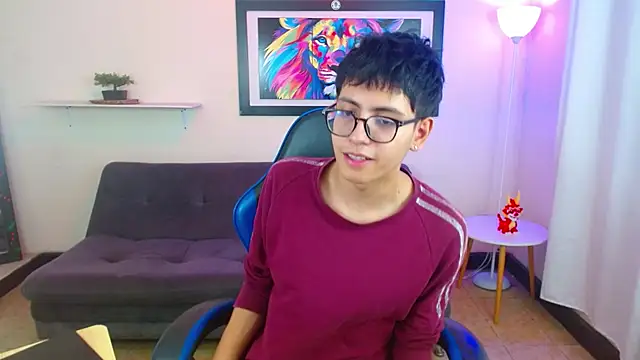 alexcum_18 XXX чат на живо