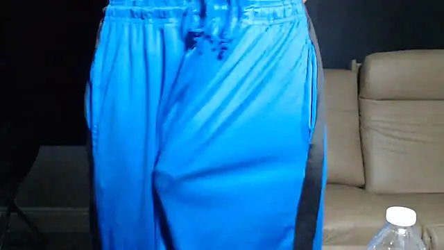 ThickD2C 现场XXX聊天