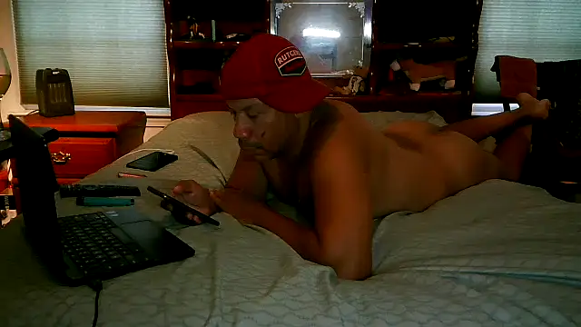 Chat XXX en directo de pimpdaddy4ever