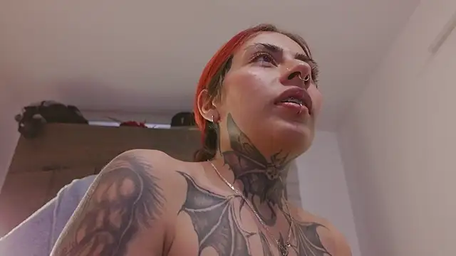 Chat +18 de selene_red_ ao vivo
