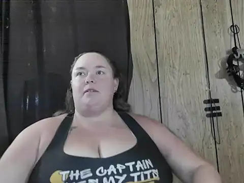 ladylynn13 élő XXX-chatje