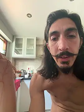 LounaSecrets' Live XXX Chat