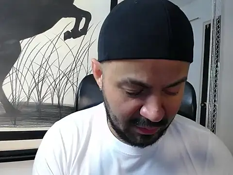 AlphaDripXL_'s Live XXX Chat