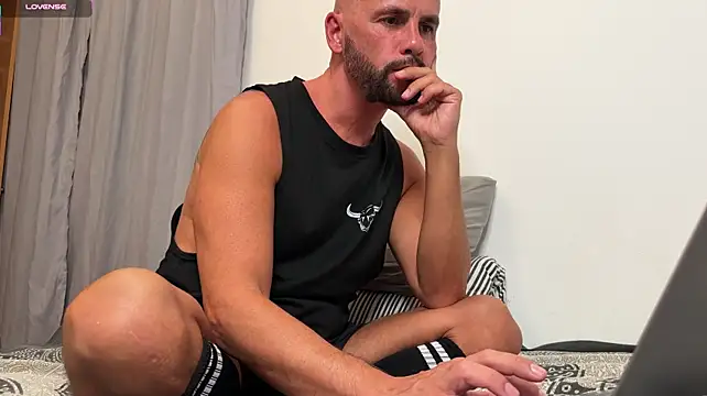 Živý XXX chat tim_beard