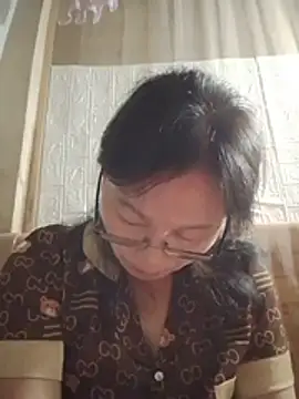 Kiss_love2 Adlı Modelin Canlı XXX Sohbeti