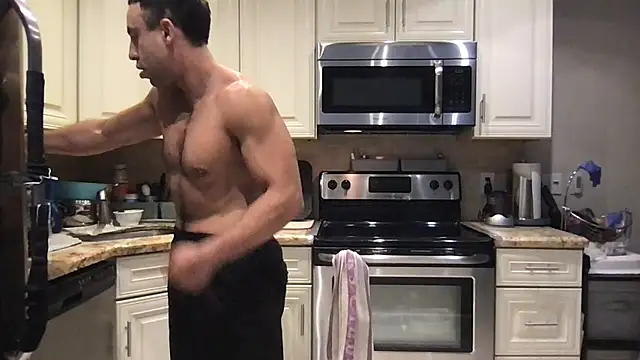 BigGuyMusclen Live XXX chat