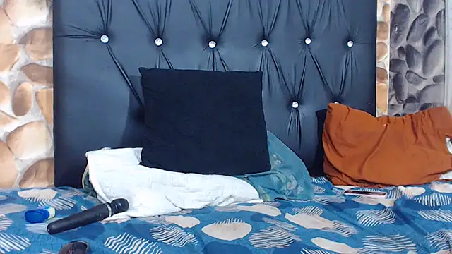 Chat +18 de BadAss_Bee ao vivo