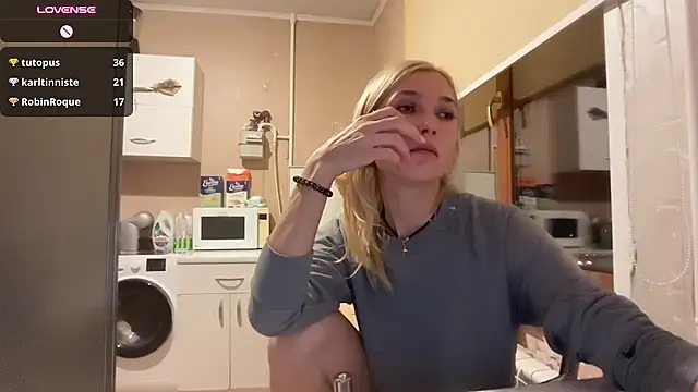 AngelJeni Chat XXX live