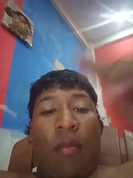 Tu_papi_69_ Chat XXX in diretta