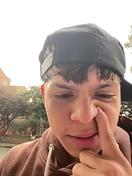 Chat +18 de jsjsandres ao vivo