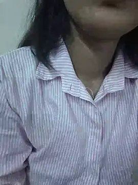 sexy_aaruhi Chat XXX in diretta