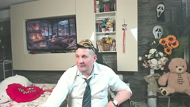 Chat XXX en directo de SpartacusDaddy48
