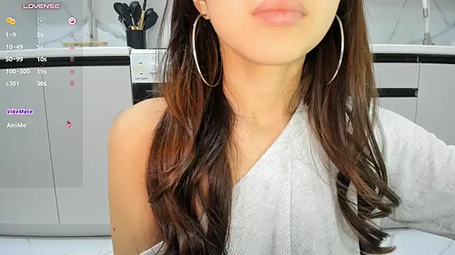 asumo_san Adlı Modelin Canlı XXX Sohbeti