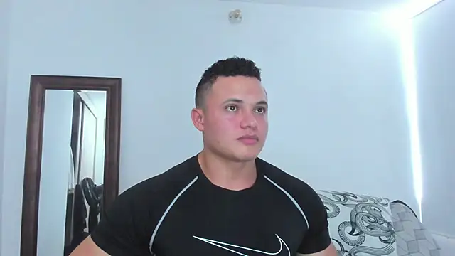 Živý XXX chat KingLevi01