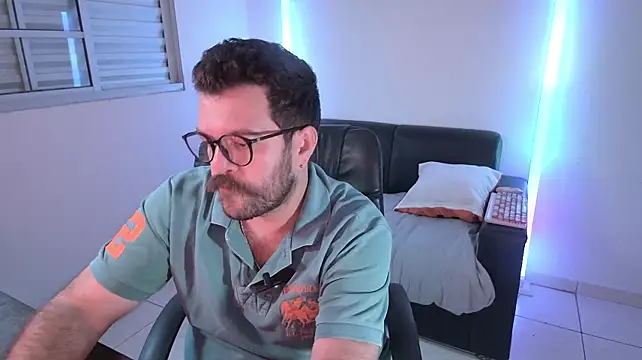 Chat XXX en directo de BadDaddyBrasil