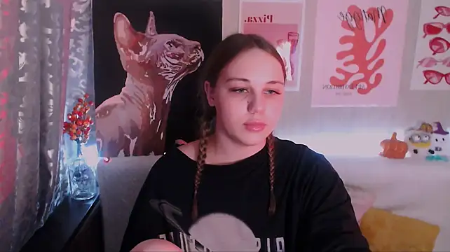 Chatroom XXX en direct de LunaViixen