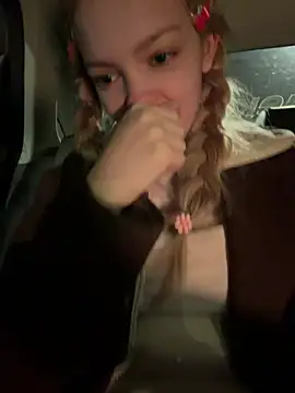 elsawhereのライブXXXチャット