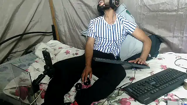 Chat +18 de Camodick ao vivo