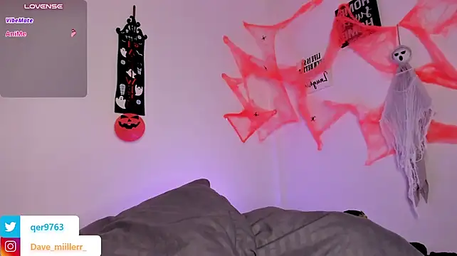 Czat XXX na żywo – Dave_miillerr_
