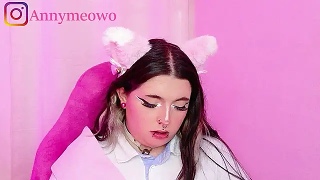 Sachi_Meow's Live XXX Chat