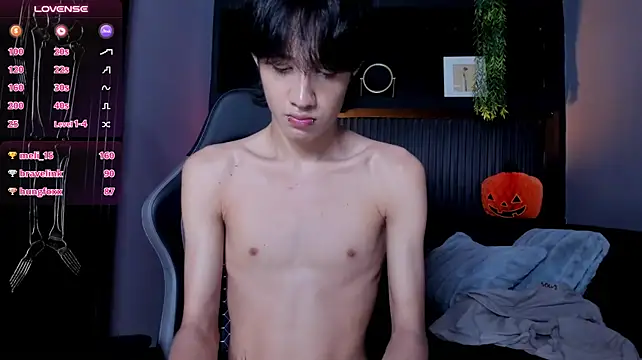 แชท XXX สดของ Johan_Lee