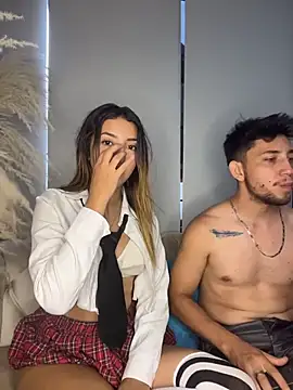Czat XXX na żywo – Luke_and_Liah