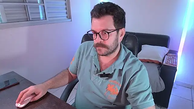 Chat +18 de BadDaddyBrasil ao vivo