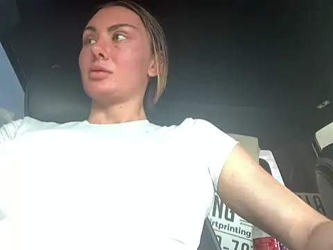 Chat XXX en directo de TheFitFreak