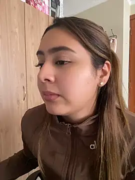 Czat XXX na żywo – Miabonnett_