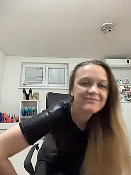 Iris_Pitts_'s Live XXX Chat