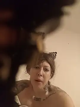 NikkiDeep's Live XXX Chat