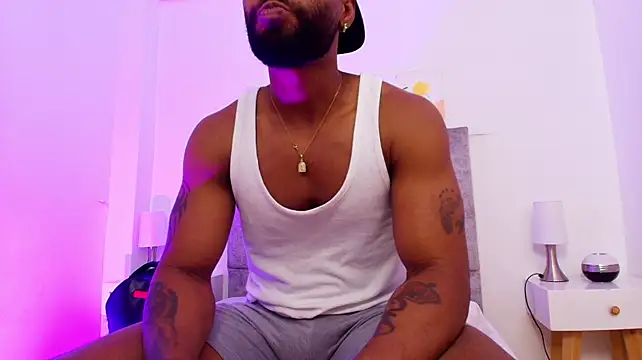Dante_Knox Chat XXX in diretta