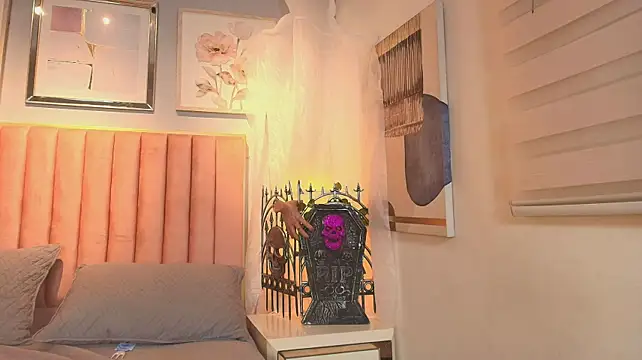 צ'אט XXX בשידור חי של SofiiBuitrago
